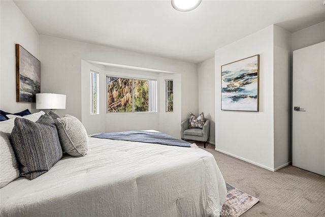 246 Alpine St 9, Pasadena, CA 91106