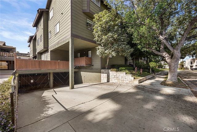 246 Alpine St 9, Pasadena, CA 91106