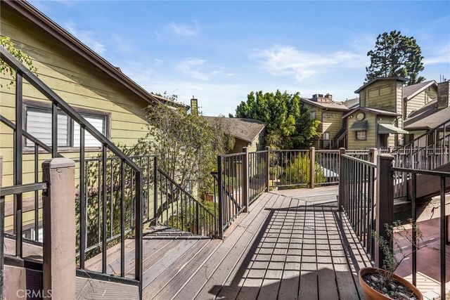 246 Alpine St 9, Pasadena, CA 91106