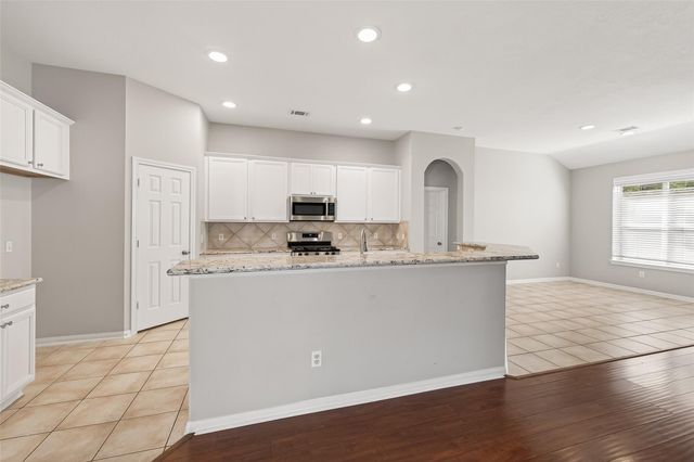 15318 Bent Twig Way, Cypress, TX 77433