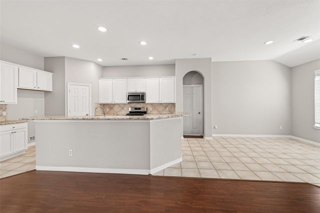 15318 Bent Twig Way, Cypress, TX 77433