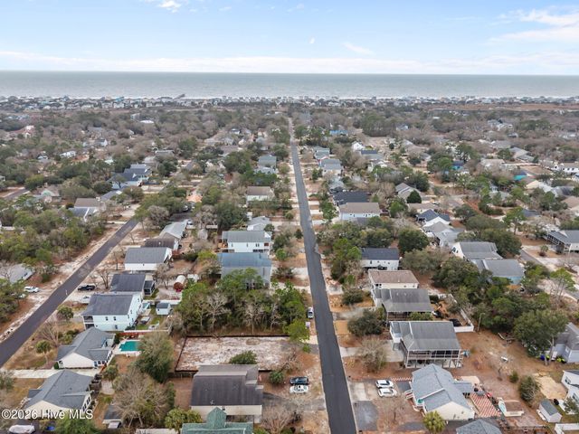 138 NE 12th Street, Oak Island, NC 28465