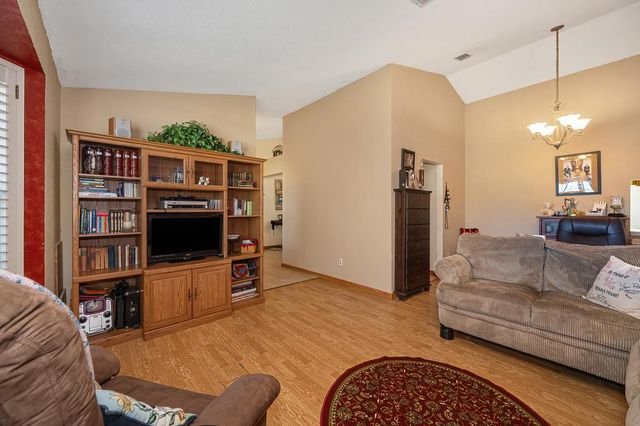 9963 River Mist Way, Rancho Cordova, CA 95670