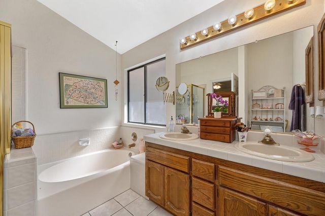 9963 River Mist Way, Rancho Cordova, CA 95670