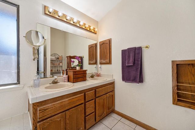 9963 River Mist Way, Rancho Cordova, CA 95670