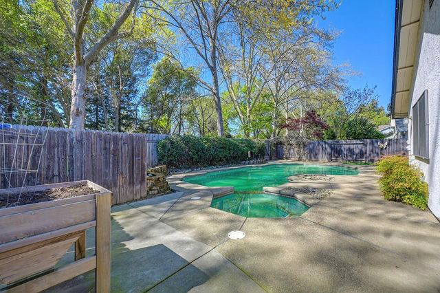 9963 River Mist Way, Rancho Cordova, CA 95670