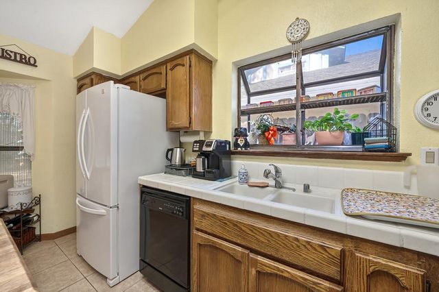 9963 River Mist Way, Rancho Cordova, CA 95670