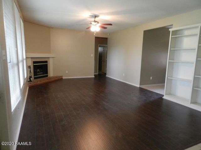 124 W Avondale Drive, Lafayette, LA 70506