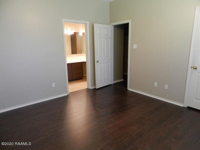 124 W Avondale Drive, Lafayette, LA 70506
