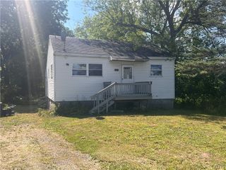 8827 Brewerton Road, Cicero, NY 13029