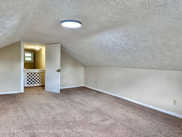 414 N Hayford Avenue, Lansing, MI 48912