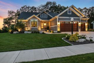 3705 Elio Way, Valparaiso, IN 46385