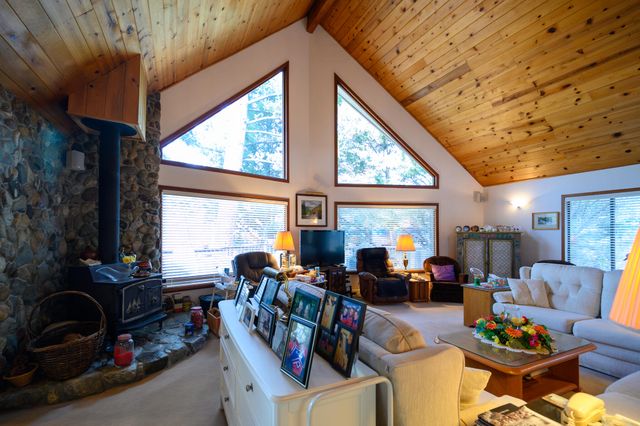 506 Masonic Lane, Weaverville, CA 96093