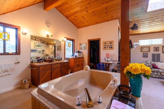 506 Masonic Lane, Weaverville, CA 96093