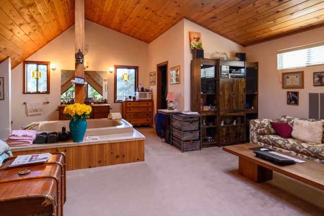 506 Masonic Lane, Weaverville, CA 96093