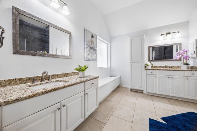 13800 Shadowlawn TRCE SE, Manor, TX 78653