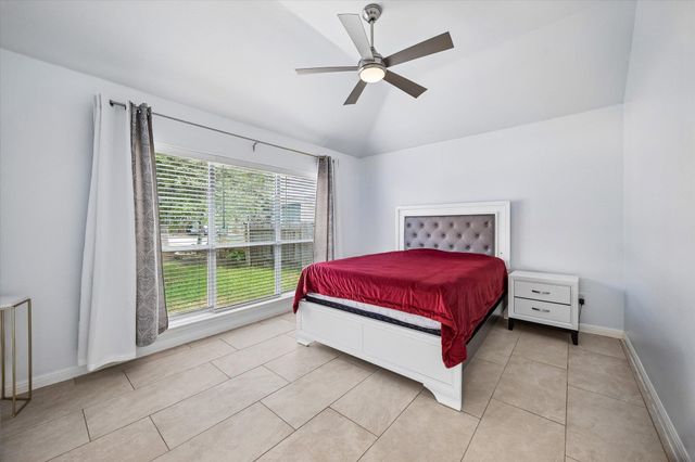 13800 Shadowlawn TRCE SE, Manor, TX 78653