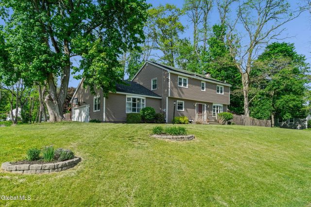 9 Haviland Drive, Glenville, NY 12302