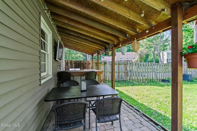9 Haviland Drive, Glenville, NY 12302