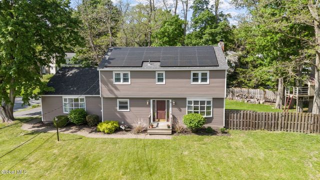 9 Haviland Drive, Glenville, NY 12302