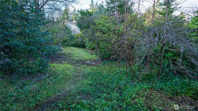 19028 15th Avenue NE, Shoreline, WA 98155