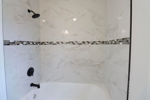 330 Virginia Avenue, La Porte, IN 46350