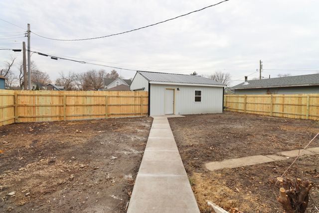 330 Virginia Avenue, La Porte, IN 46350