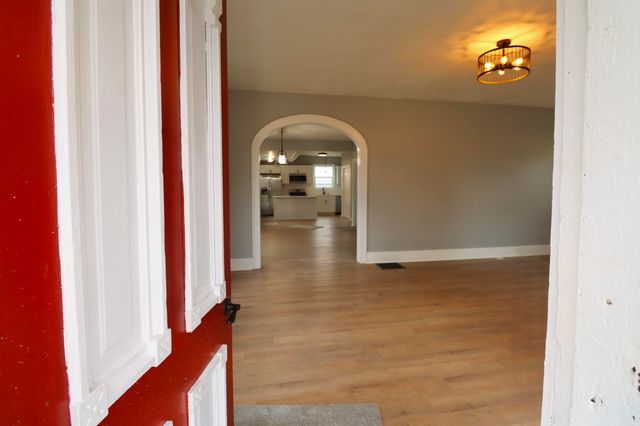 330 Virginia Avenue, La Porte, IN 46350