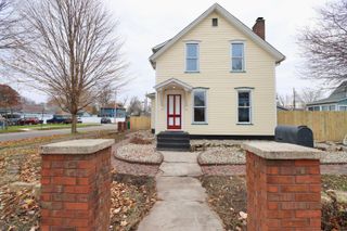 330 Virginia Avenue, La Porte, IN 46350