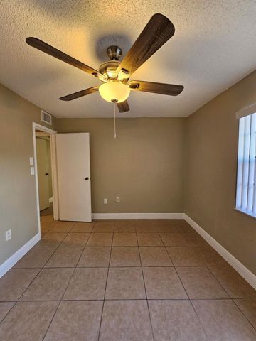 4324 NW 9th Avenue 6-1c, Deerfield Beach, FL 33064