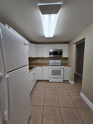 4324 NW 9th Avenue 6-1c, Deerfield Beach, FL 33064