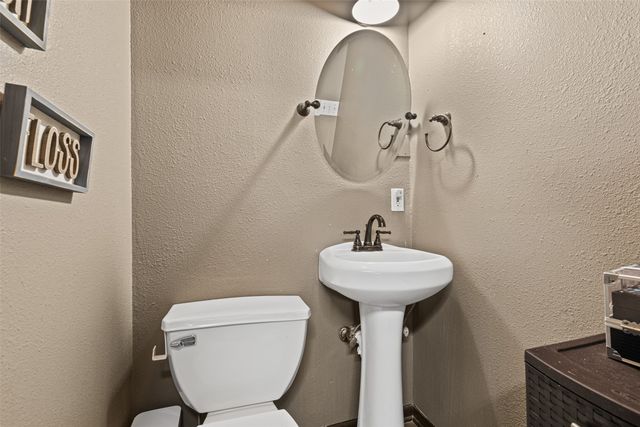 632 Susan Road, Gladewater, TX 75647