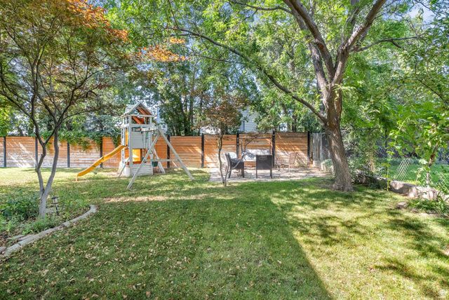 1451 E LONGDALE DR, Sandy, UT 84092
