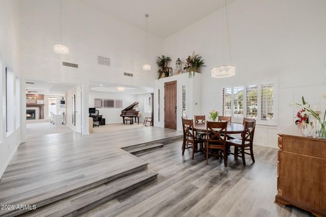 5444 W ELECTRA Lane, Glendale, AZ 85310