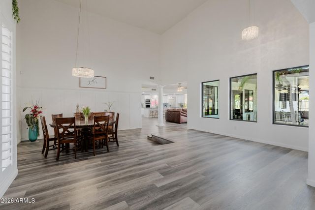 5444 W ELECTRA Lane, Glendale, AZ 85310