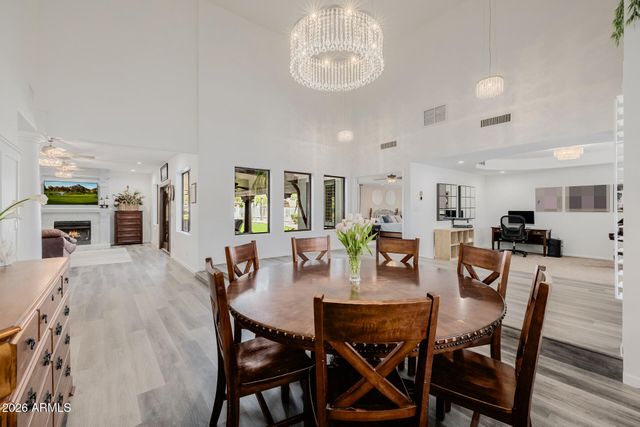 5444 W ELECTRA Lane, Glendale, AZ 85310