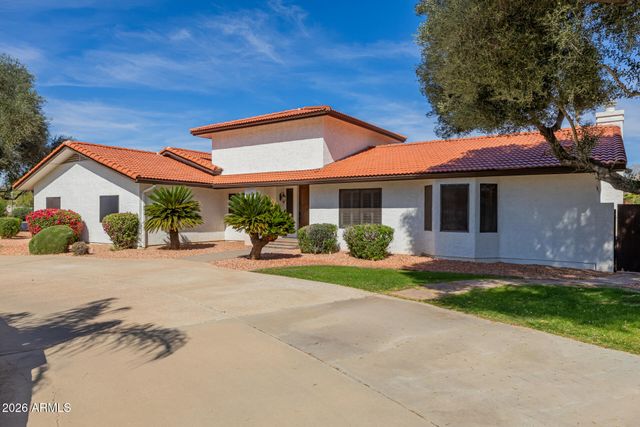 5444 W ELECTRA Lane, Glendale, AZ 85310