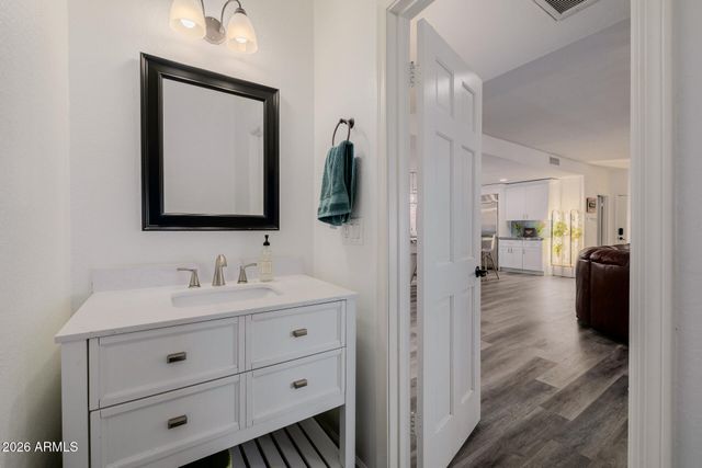 5444 W ELECTRA Lane, Glendale, AZ 85310