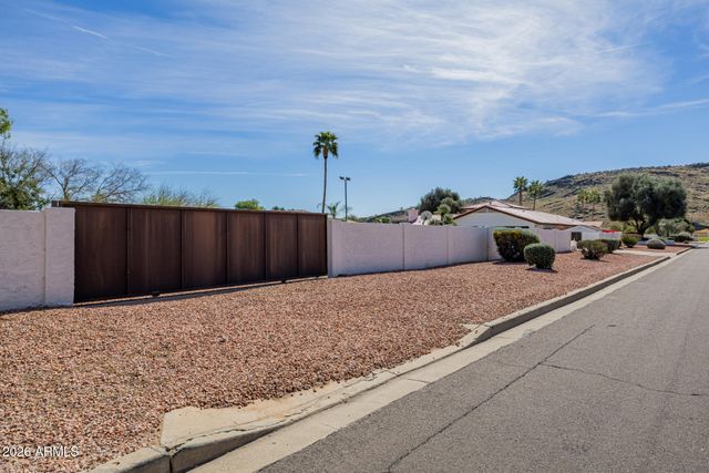 5444 W ELECTRA Lane, Glendale, AZ 85310