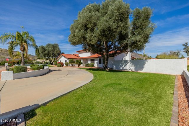 5444 W ELECTRA Lane, Glendale, AZ 85310