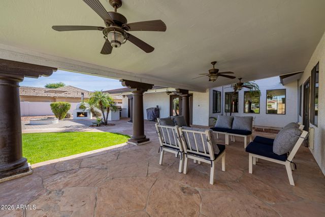 5444 W ELECTRA Lane, Glendale, AZ 85310