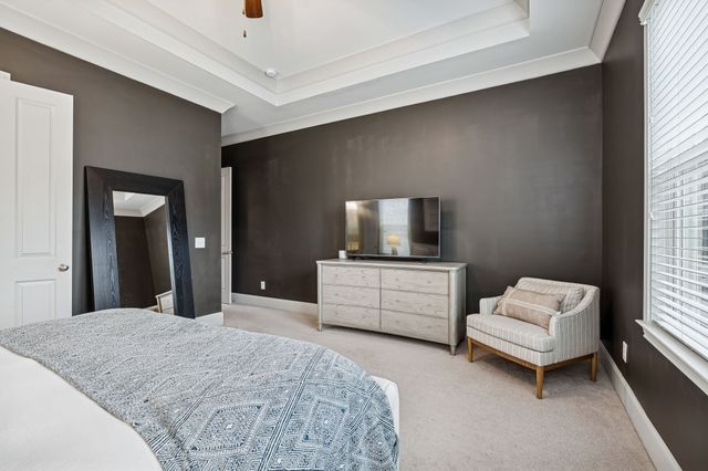 1566 Drakes Creek Rd, Hendersonville, TN 37075