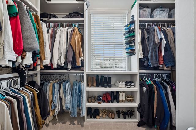 1566 Drakes Creek Rd, Hendersonville, TN 37075