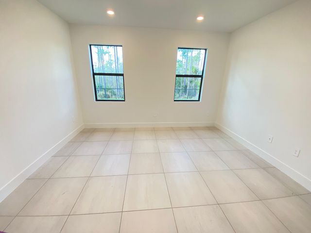 6950 SE Park Trace Drive, Stuart, FL 34997