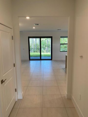 6950 SE Park Trace Drive, Stuart, FL 34997