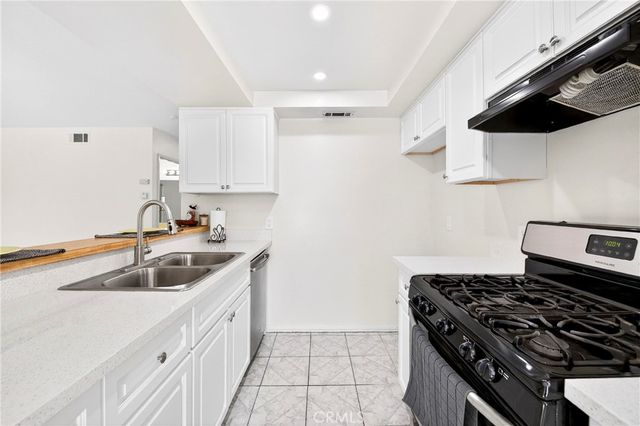 2324 Lillyvale Avenue 143, Los Angeles, CA 90032