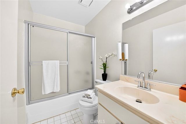 2324 Lillyvale Avenue 143, Los Angeles, CA 90032