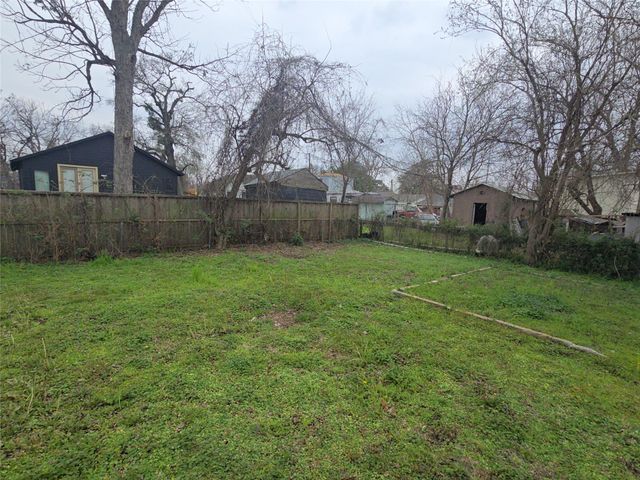 3118 Memel Street, Houston, TX 77026