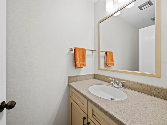 1904 HARBOURSIDE DRIVE 202, Longboat Key, FL 34228