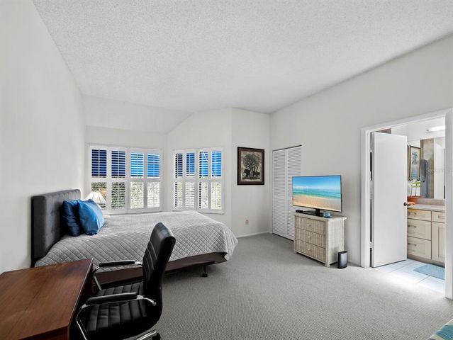 1904 HARBOURSIDE DRIVE 202, Longboat Key, FL 34228
